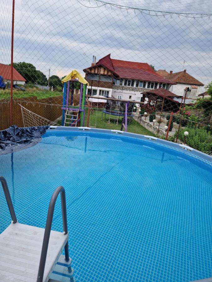 Casa Luca Hotel Sîmbăta de Sus Bagian luar foto